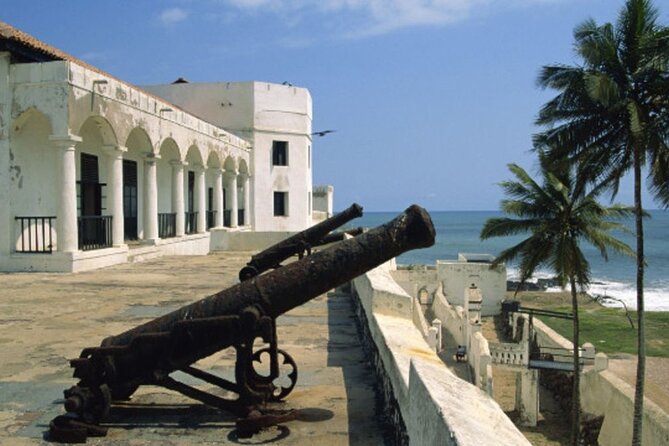 4 Days Trip in Accra, Cape Coast,Kumasi culture & heritage tours - Accra begins with museums, markets, and independence