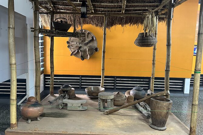 6-Hour Private Guided Accra City Tour - Independence Square and the Black Star symbols