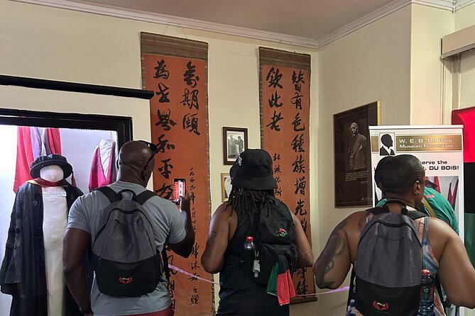 6-Hour Private Guided Accra City Tour - Walking through historic Jamestown