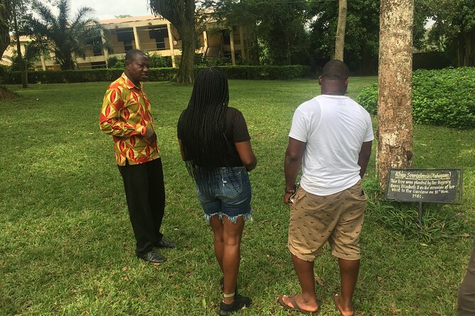 Aburi Gardens and Tetteh Quarshie Farms - Food, company, and the shape of the day