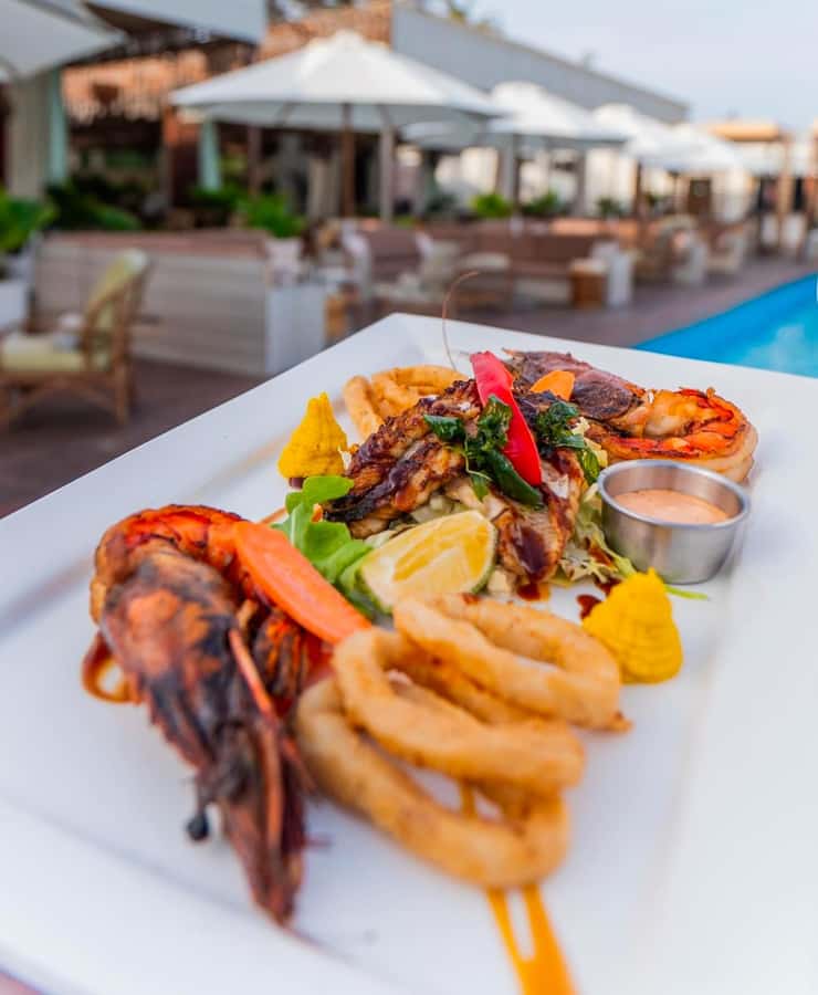 Accra Beachfront Experience: Sun Sand Calm & Lunch - Swimming, games, and time to slow down