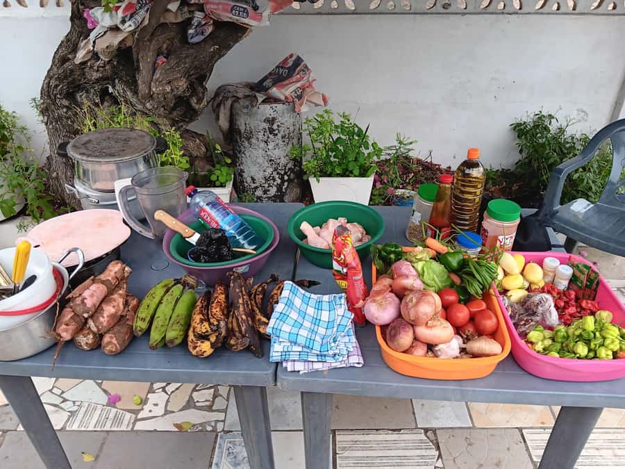 Accra: Cooking Class with Auntie KK in Osu - The best part: eating what you prepared