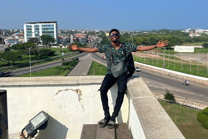 Accra Detailed City Tour - Makola Market: Accra at street level