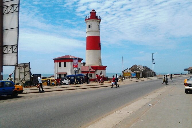 Accra Detailed City Tour - Walking through Jamestown and its old forts