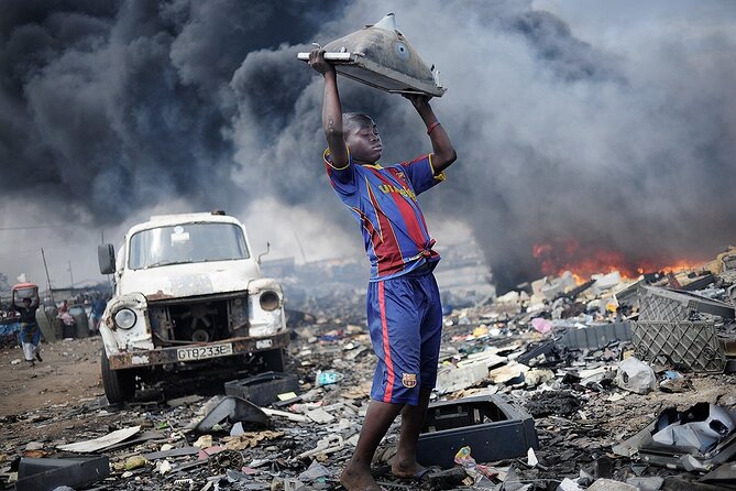 Accra E-waste and Recycling experience in Agbogbloshie - Key points to know before booking