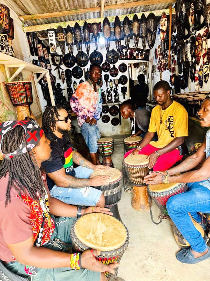 ACCRA GUIDED CITY TOUR, GHANA - Food, drinks, transport, and the $130 price