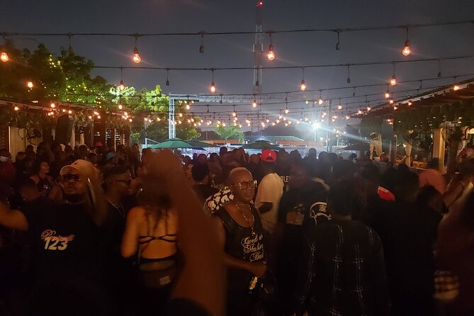 Accra Nightlife with Afrobeat Music and Dance - Rooftop drinks at Sky Bar 25