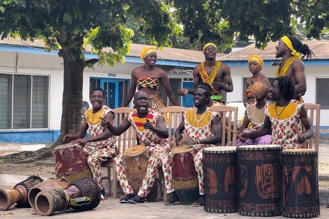 African Drum and Dance Lessons - The first hour: learning to make a Ghanaian drum speak