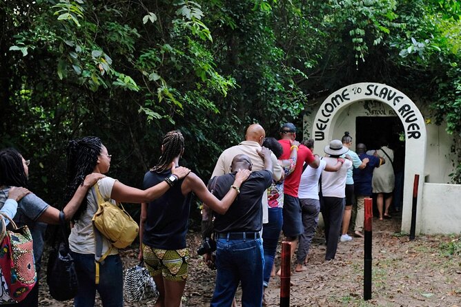 Assin Manso Slaves River and Cape Coast Castle Tour - Why the Assin Manso to Cape Coast route matters