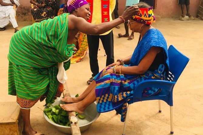 Bonwire Namimg Ceremony and Kente Tourist Center - Key points to know before you book