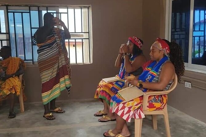 Bonwire Namimg Ceremony and Kente Tourist Center - Lunch, timing, and the practical details