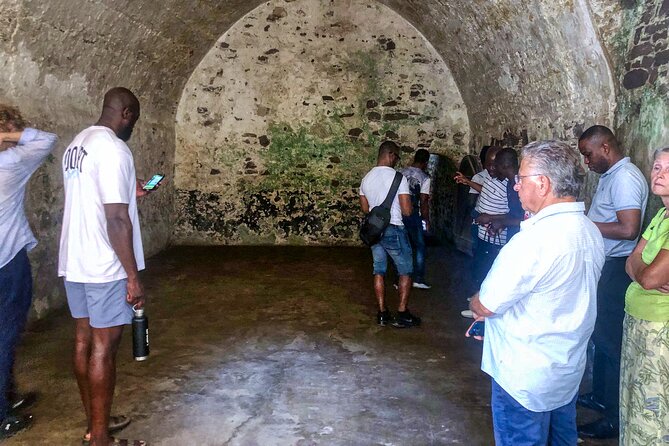 Cape Coast Historical Day Tour - A seaside lunch and Cape Coast walk