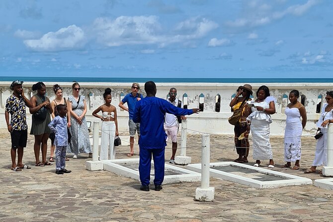 Cape Coast Tour (Slave market & river site) - How the day feels from start to finish