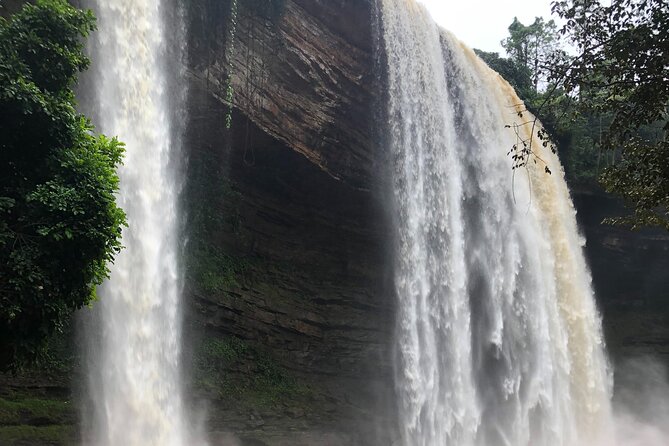 Experience Boti Waterfalls, Aburi Botanical Gardens & Tetteh Quarshie Cocoa Farm - The day’s best moments at a glance