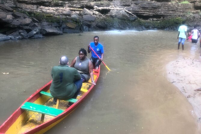 Experience Boti Waterfalls, Aburi Botanical Gardens & Tetteh Quarshie Cocoa Farm - Guides can shape the day