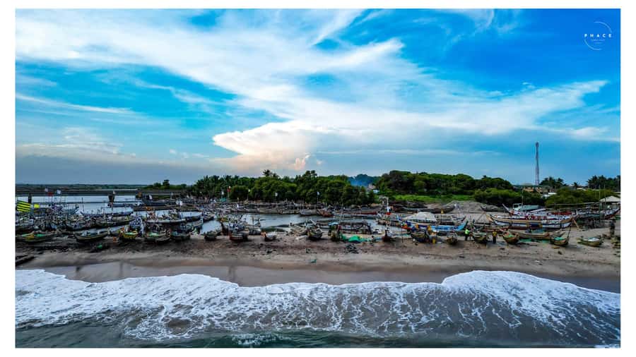From Accra The Cape Coast Day Tour with Private Tour Guide - Elmina Castle and an older coastal fort