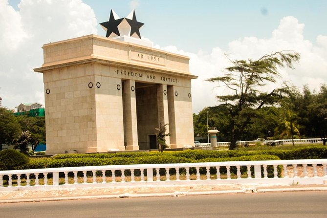 Full Day Accra Guided Tour - W.E.B. DuBois Center: a short final look at Pan-African thought