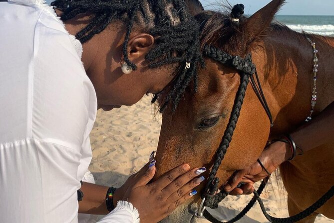 Full-Day Guided Tour Accra City, Ghana - Spending three hours beside the water at Laboma Beach