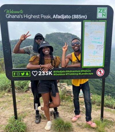 Ghana: 2-Day Monkey Sanctuary, Waterfall and Hiking Tour