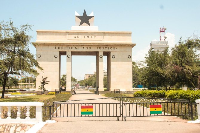 Half-day Accra Guided Tour - Centre for National Culture: crafts with limited browsing time