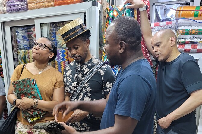 Half-Day Guided Fabric Tour in Ghana - Timing, group size, and practical comfort