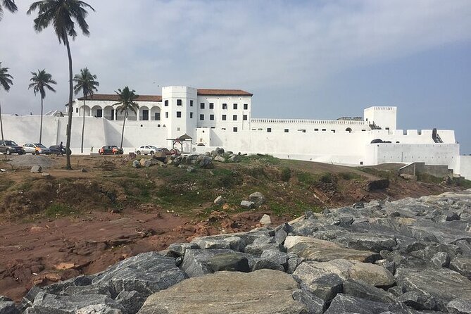 Historical Day Tour to Cape Coast, Elmina and Kakum - Why the private format matters