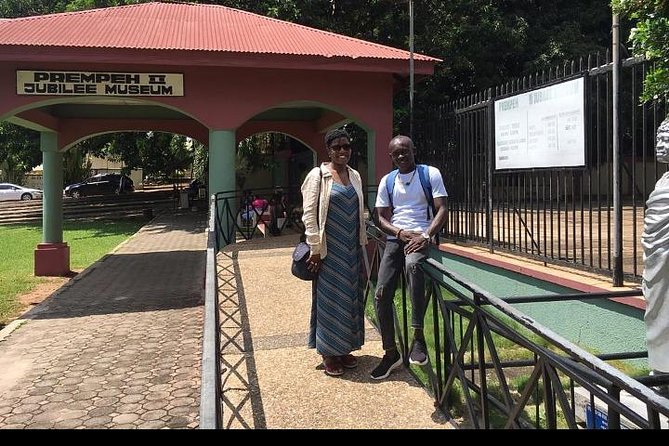 Kumasi City Tour - Bonwire kente and Ntonso Adinkra crafts