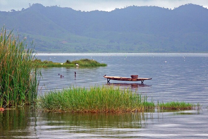 Lake Bosomtwe Boat Cruisely and Kumasi City Tours - Okomfo Anokye Sword Site and the Golden Stool