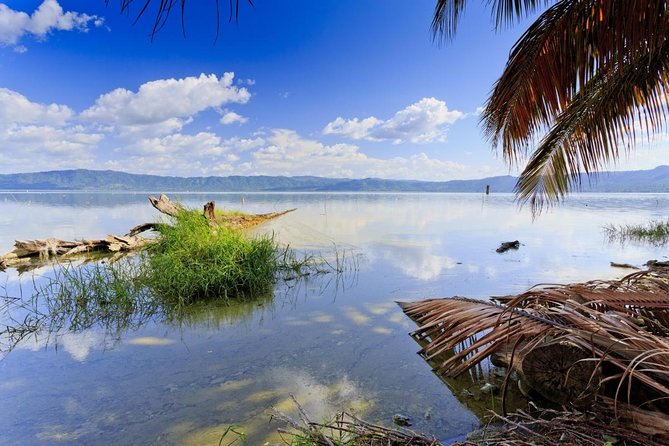 Lake Bosomtwe Boat Cruisely and Kumasi City Tours - Prempeh II Museum and royal household details