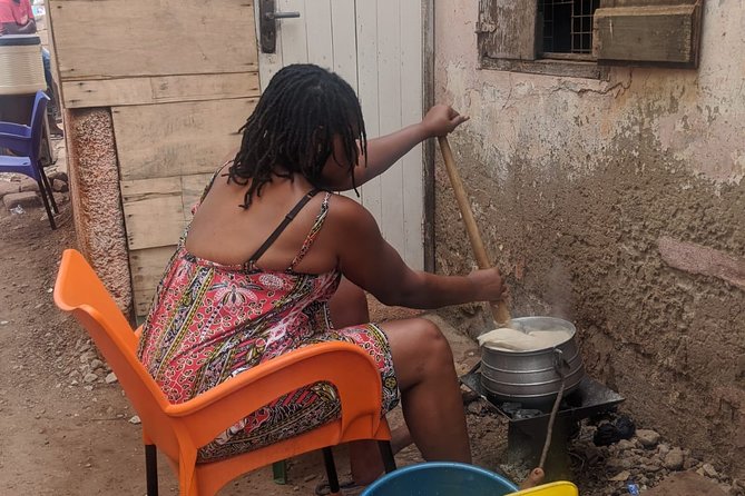 Local Ghanaian Cooking Class in Accra to help support wellness community center - Who will get the most from this Accra class