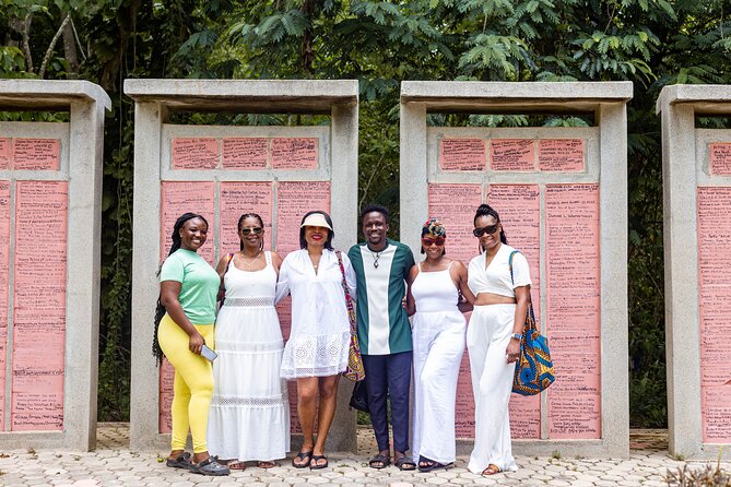 Naming Ceremony, Assin Manso Slave River and Cape Coast Castle - A 6:00 am start and a long road from Accra