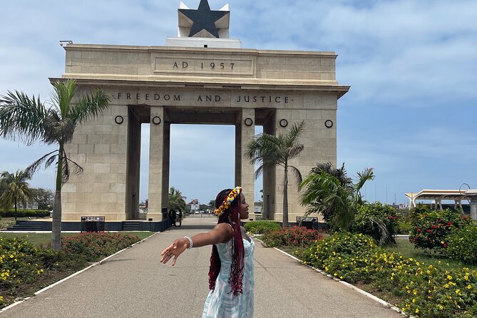 Private City Tour in Accra with Hotel Pickup and Lunch - Getting your first look at Accra