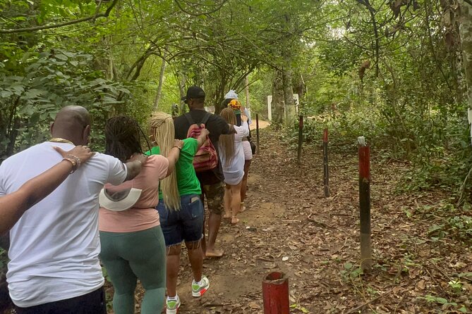 Private Sightseeing Tour in Ghana - Booking, cancellation, and who should choose it