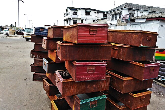 The Agbogbloshie (Accra E-waste and Recycling experience) Private Tour - The drive from Accra sets the context