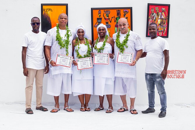 Traditional Naming Ceremony and Boat Cruise Experience - Where Makola Market fits into the day